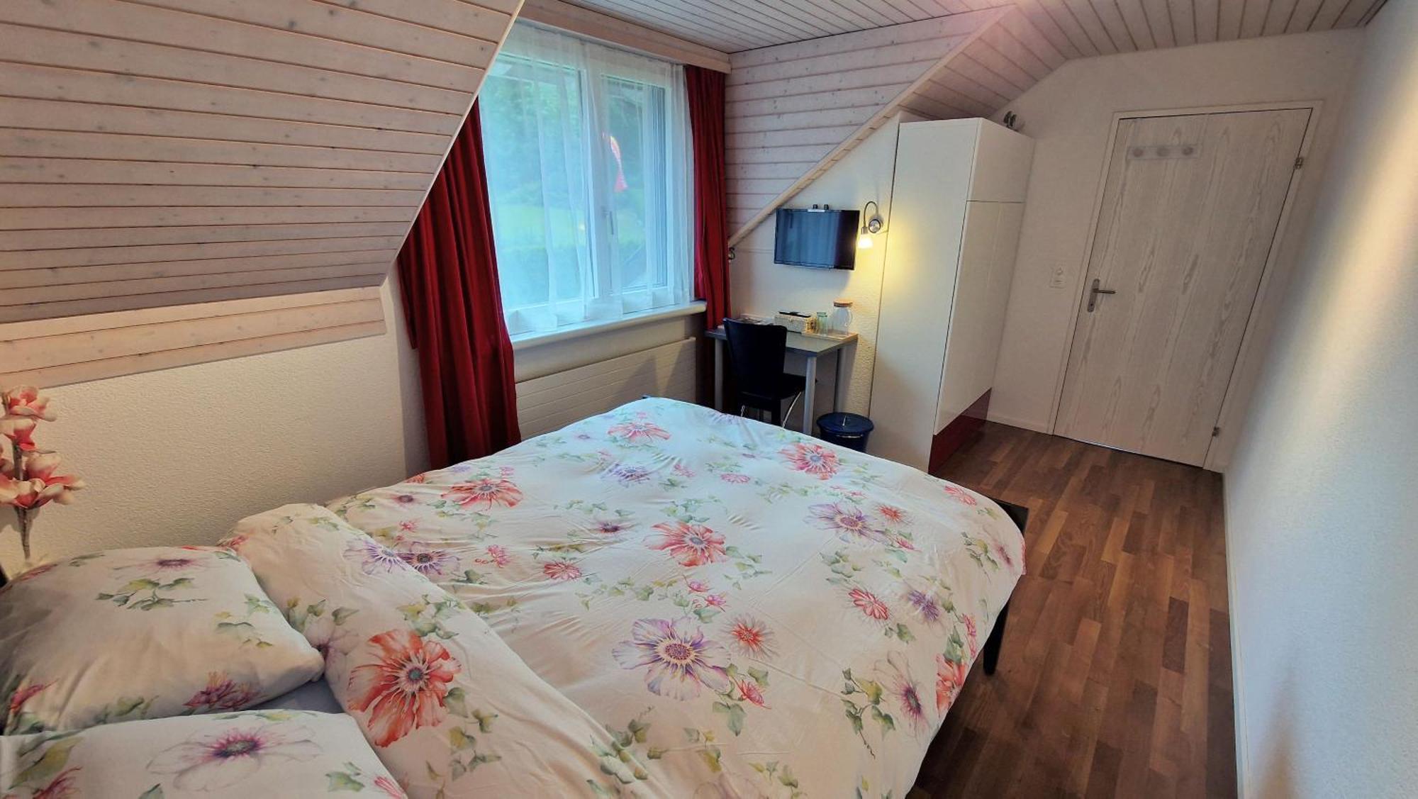 Hillside Homestay Near Luzern By Menbergs Harmony Homestay Hildisrieden Ruang foto